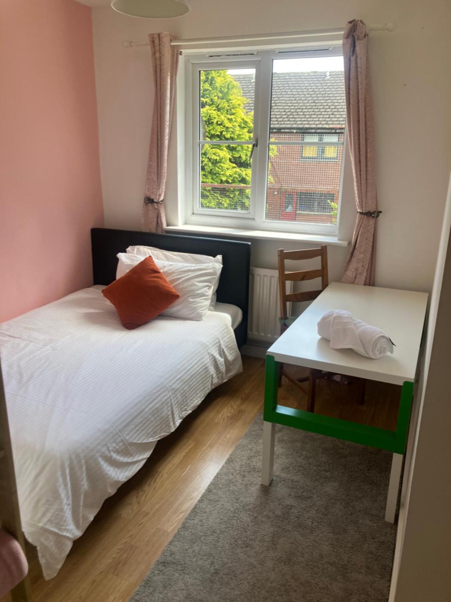 Urban Escape Glasgow Green Free Parking 20Min Walk To City Center 外观 照片